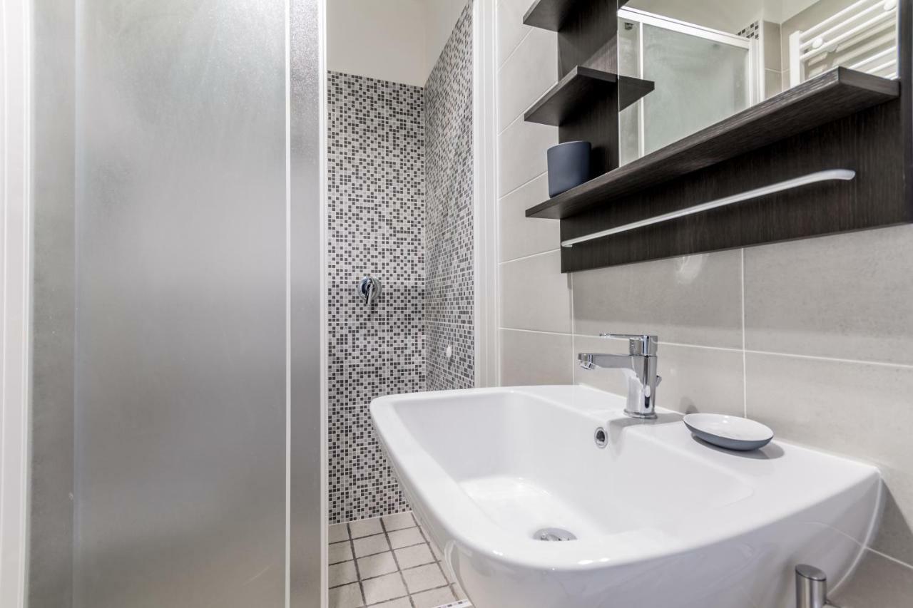 Marconi 94 - Apartment&Private Rooms Рим Экстерьер фото
